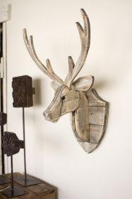 RECYCLED WOODEN DEER HEAD WALL HANGING