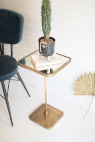 ACCENT COCKTAIL TABLE WITH MIRROR TOP